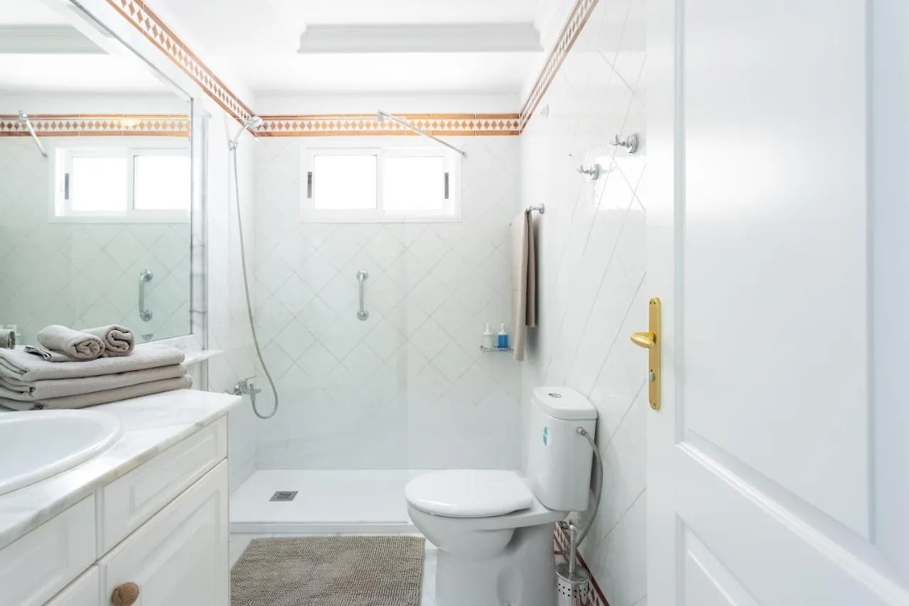公寓 Eden Rentals Hermosas Vistas Al Oceano Y Los Acantilados 阿坎提拉德洛斯基