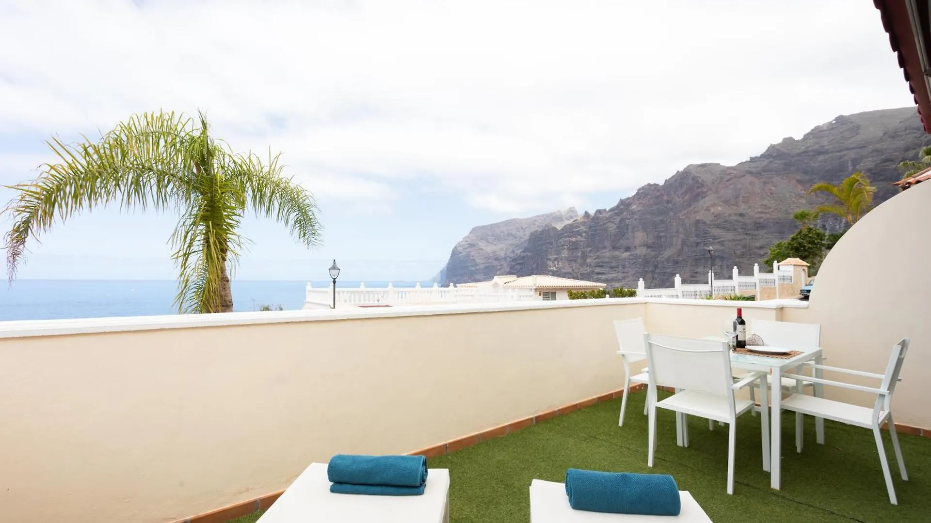 Eden Rentals Hermosas Vistas Al Oceano Y Los Acantilados Acantilado de los Gigantes