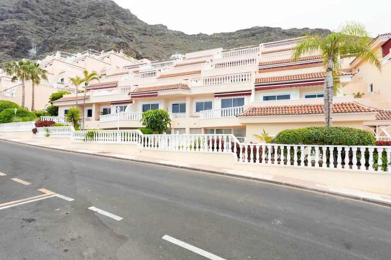 Eden Rentals Hermosas Vistas Al Oceano Y Los Acantilados 阿坎提拉德洛斯基 0*,